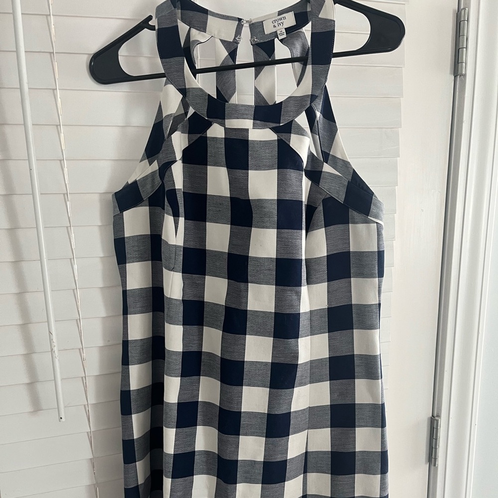 Crown and Ivy sun dress